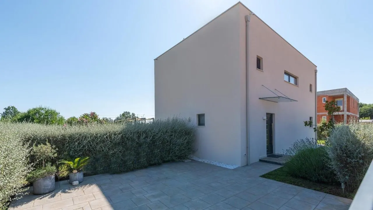 Konukevi Villa Chic Valizza